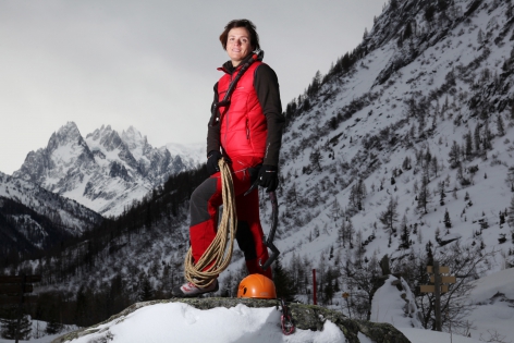  Chamonix-Mont-Blanc, le 21 décembre 2010.
Stéphanie Maureau, guide de haute-montagne et championne d'escalade sur glace.
photo Pierre Albouy/Textuel/Air Le Mag